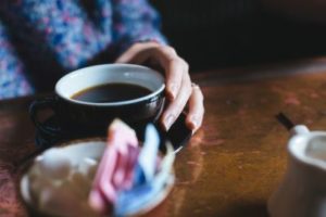 dementie dagbesteding samen koffiedrinken